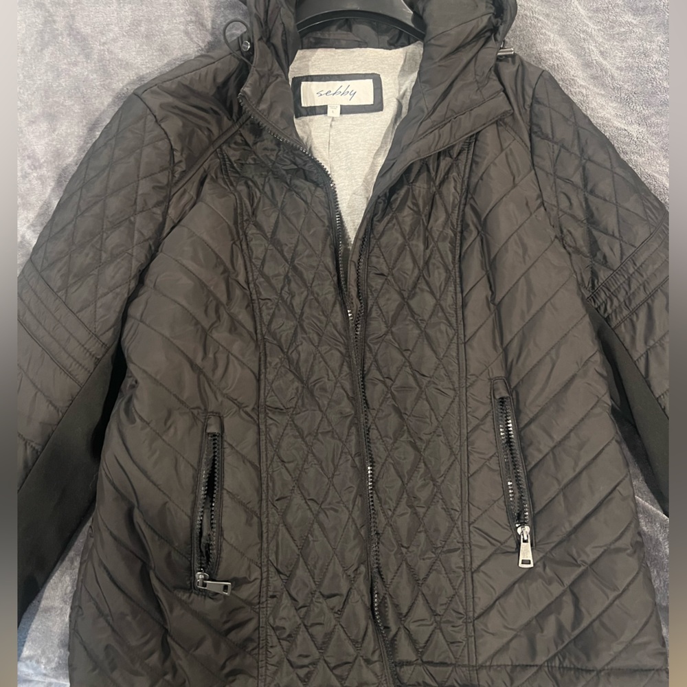 Quilted Rain Jacket with hood